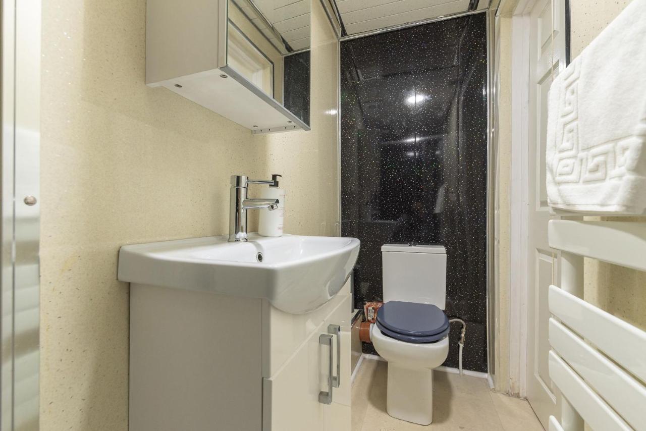 Contemporary 3 Bed City Centre - Ensuite Appartement Edinburgh