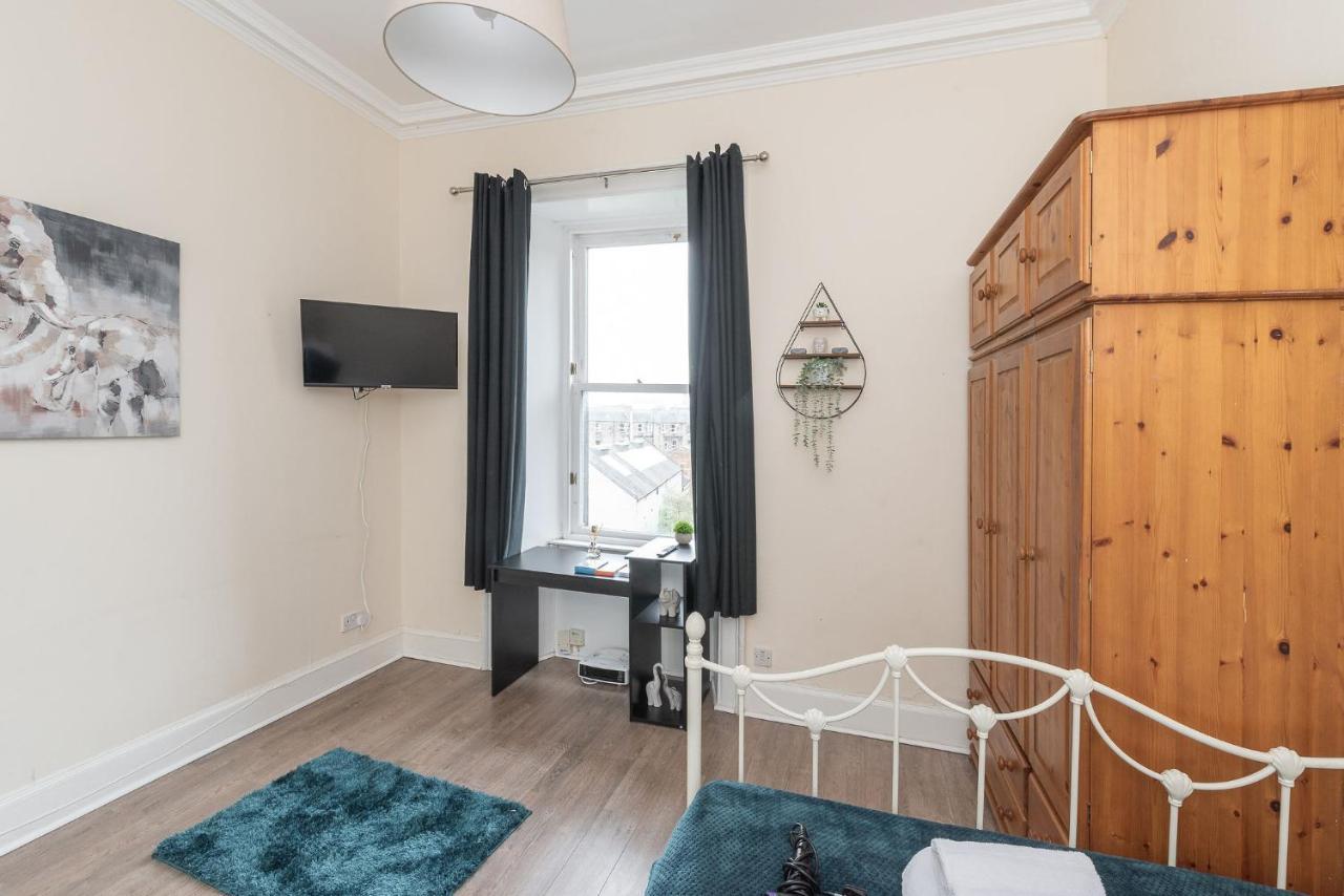 Contemporary 3 Bed City Centre - Ensuite Appartement Edinburgh